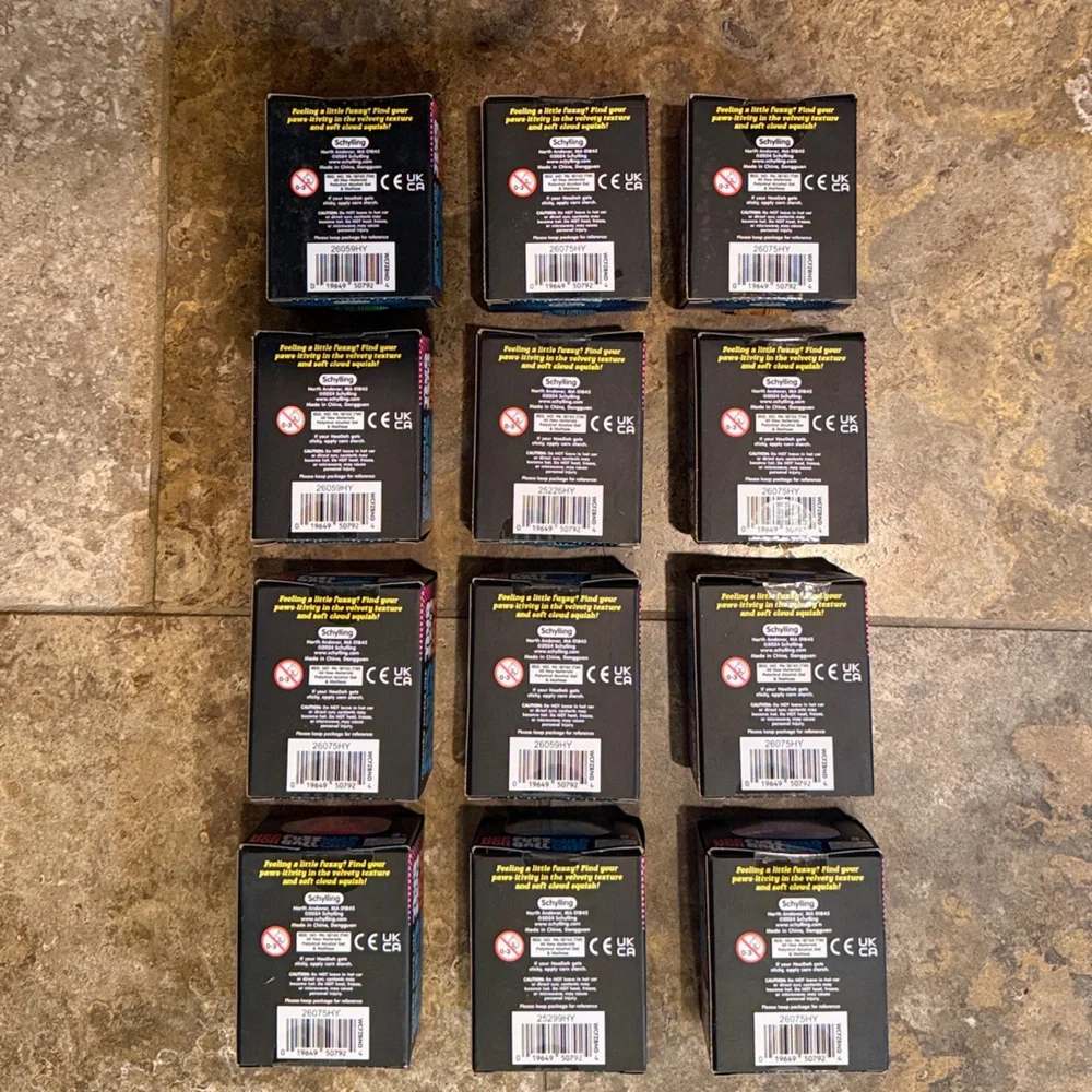 Full Set/Collection of NeeDoh Fuzz Wildcats. (12 total cats)